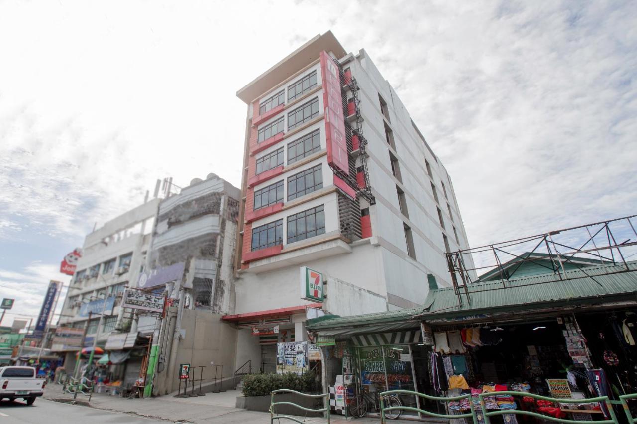 كويزون سيتي Oyo 637 Fox Hotel المظهر الخارجي الصورة