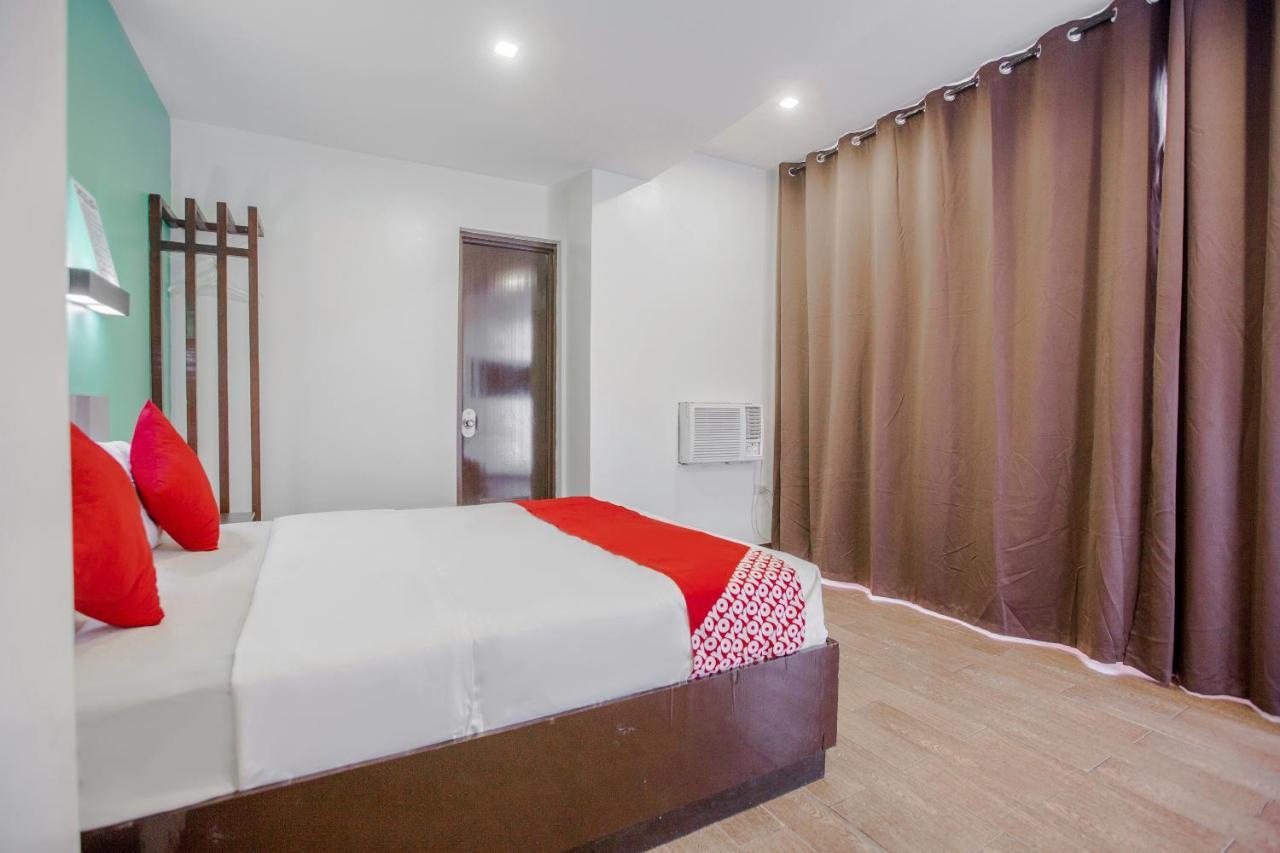 كويزون سيتي Oyo 637 Fox Hotel المظهر الخارجي الصورة