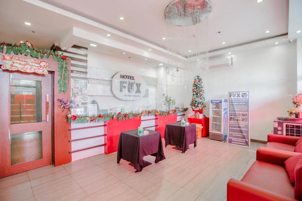 كويزون سيتي Oyo 637 Fox Hotel المظهر الخارجي الصورة