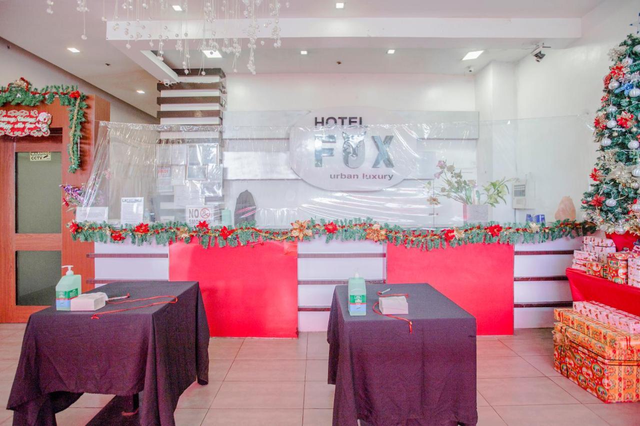 كويزون سيتي Oyo 637 Fox Hotel المظهر الخارجي الصورة